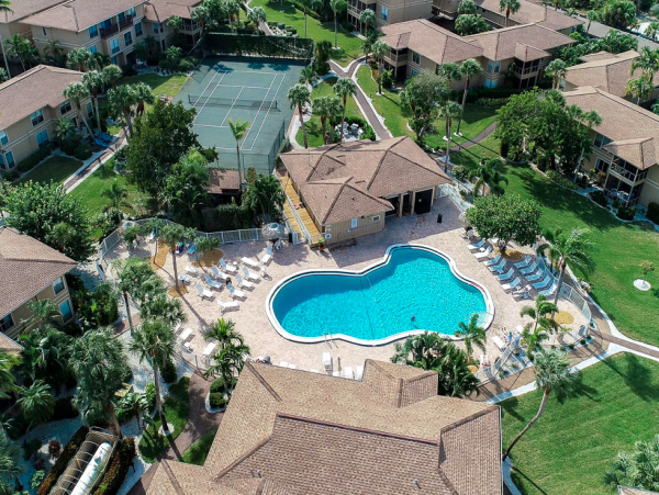 Luxury 3-Bedroom Condo in Sanibel